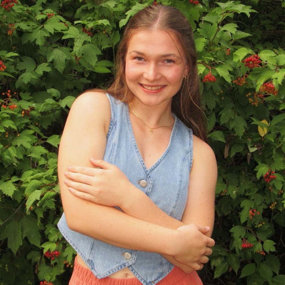 Meet your Posher, Lucy